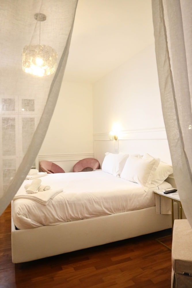 Mama House Roma 1