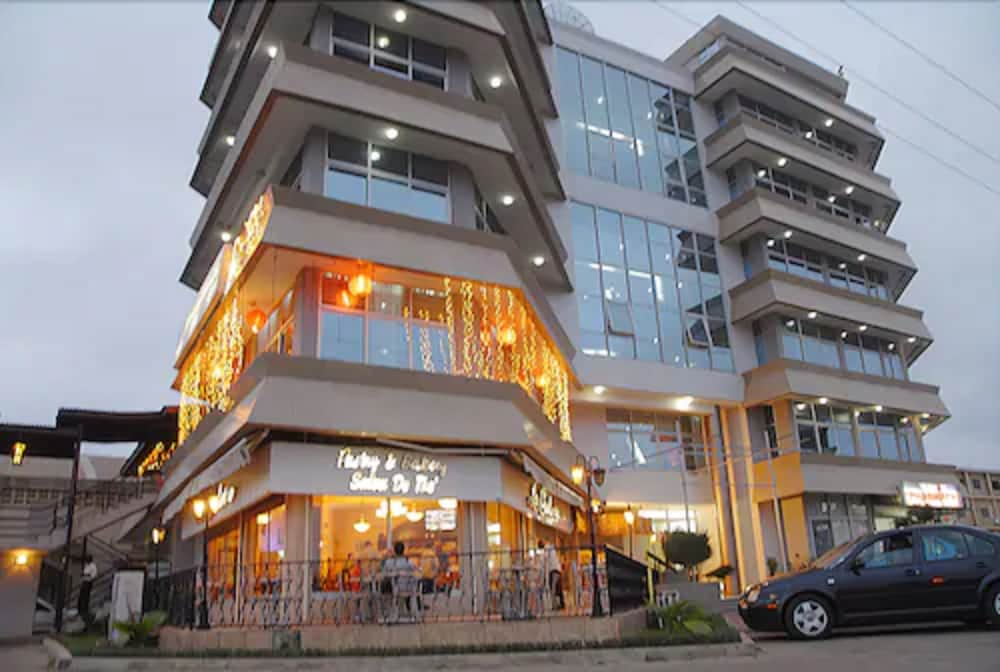 Robinhood Inn 1