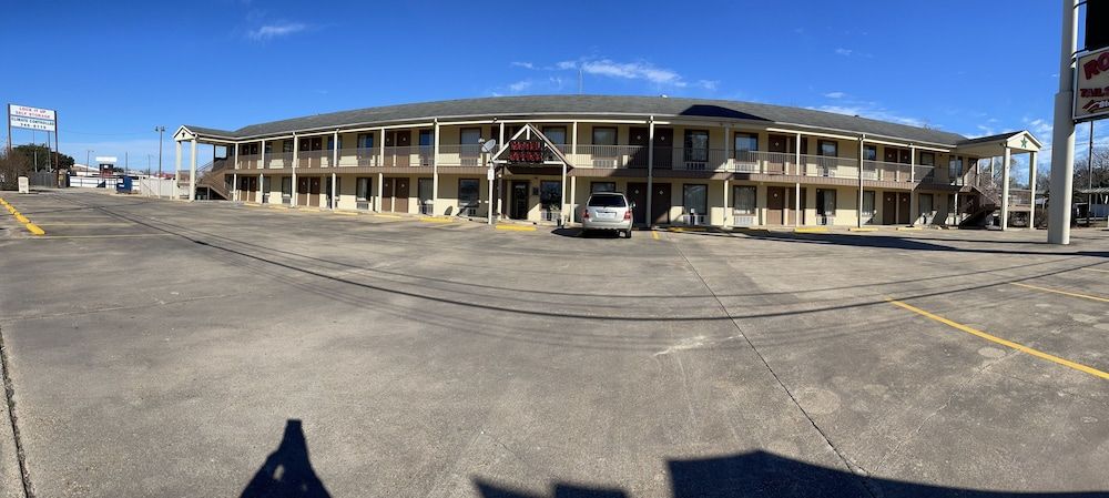 All Star Inn 1