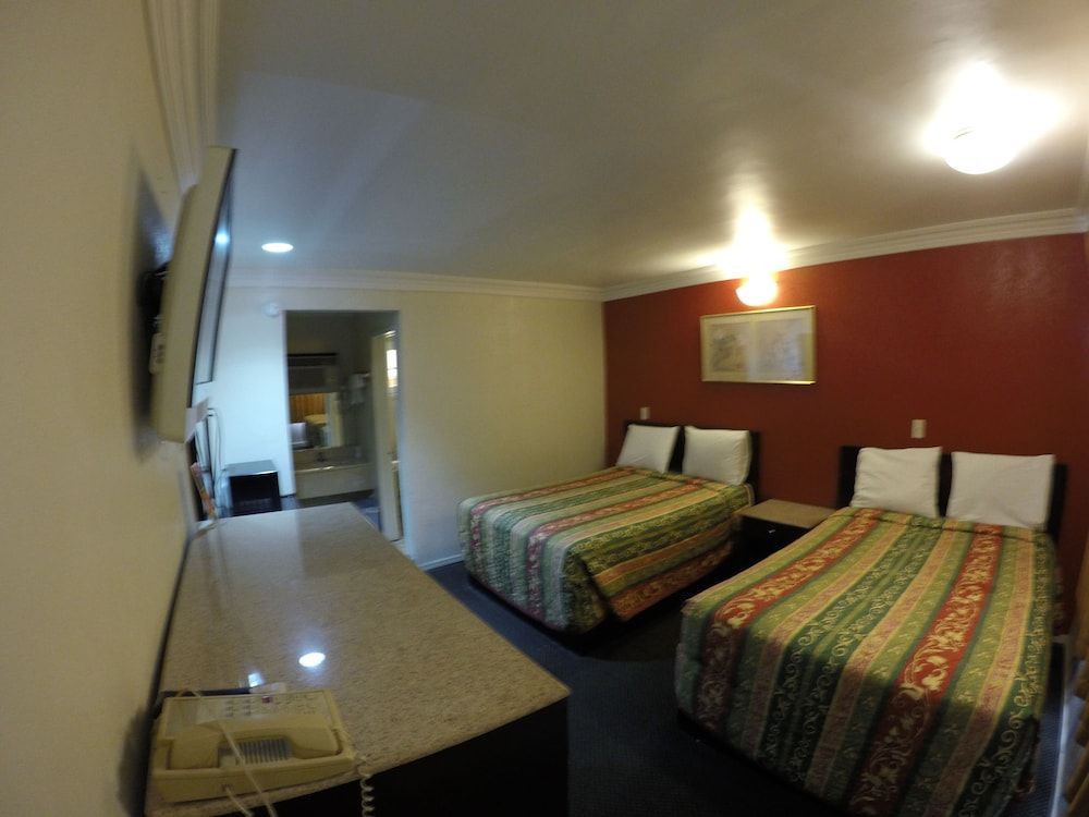 Calico Motel 2