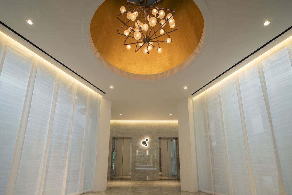 Lanson Place Winsland, Singapore 2