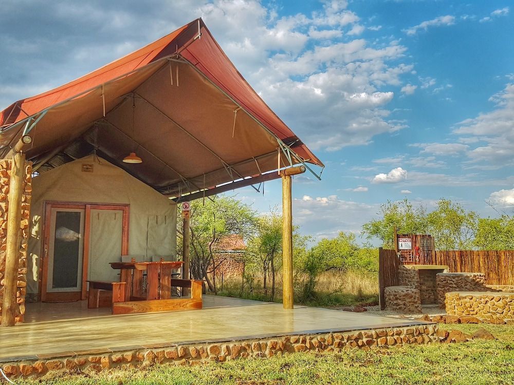 OuKlip Game Lodge 1