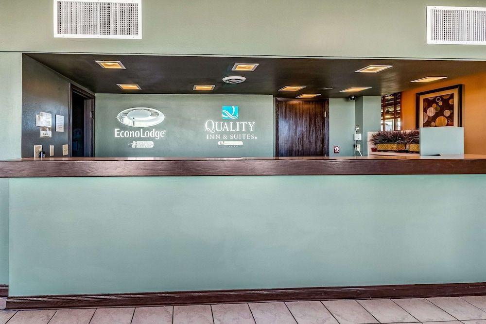 Quality Inn & Suites Albert Lea 2