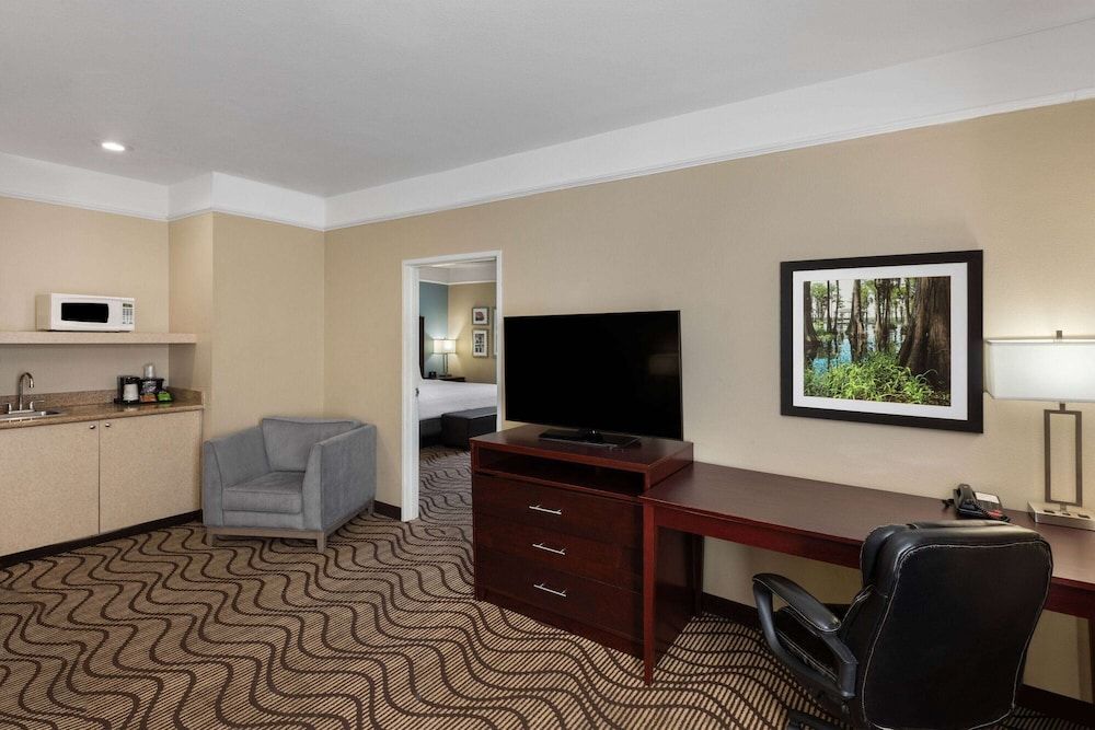 La Quinta by Wyndham Houma 1