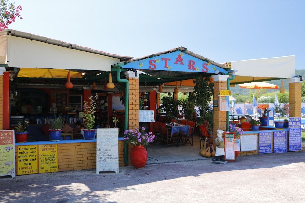 Stars Hotel 2