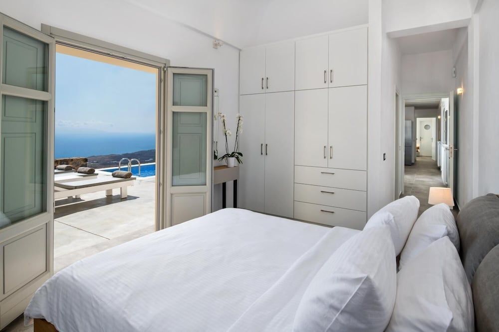 Theano Cave Suites & Villas 2