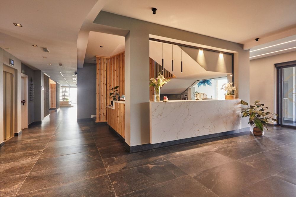 Apartamentos Silken Fontibre Iberia & Spa 2