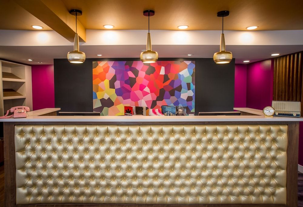 Hotel Zed Kelowna 2