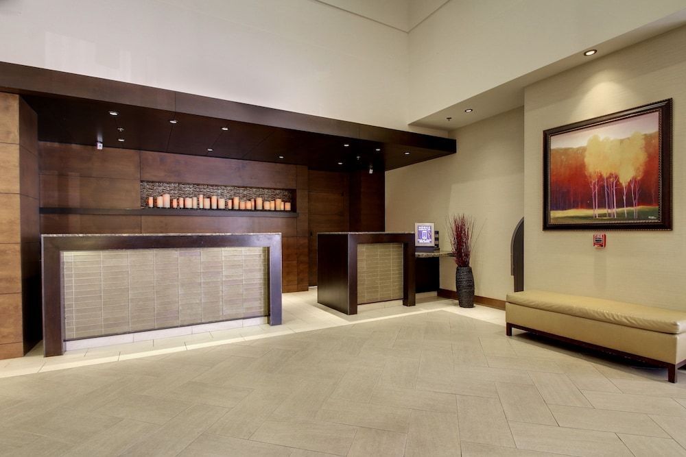 Marriott Riverside at the Convention Center 2