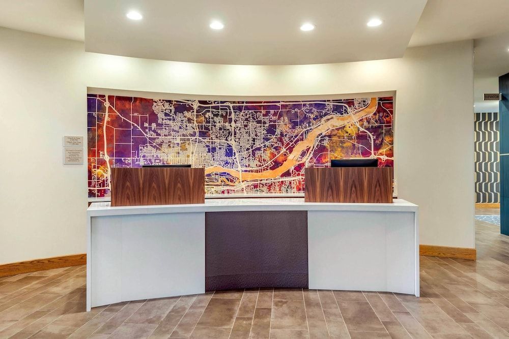 Holiday Inn Express Bettendorf - Davenport NE by IHG 2