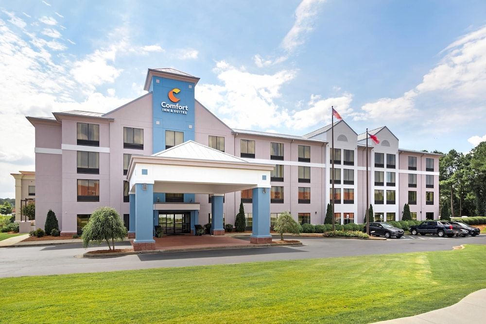 Comfort Inn & Suites Carrollton 1