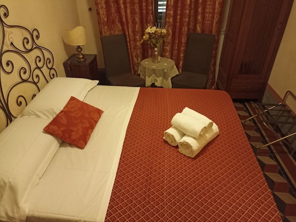 Relais del Corso Pisa 2
