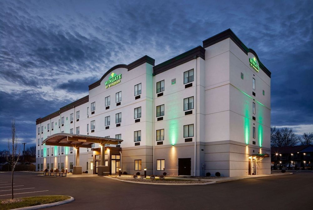 Wingate by Wyndham Hurricane WV 1