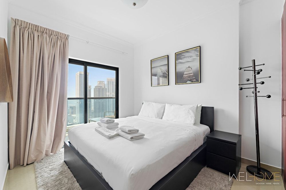 WelHome - Stunning High-Rise with Canal View Near MarinaMall 2