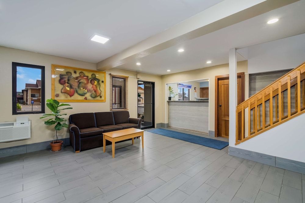 Americas Best Value Inn Fargo 2