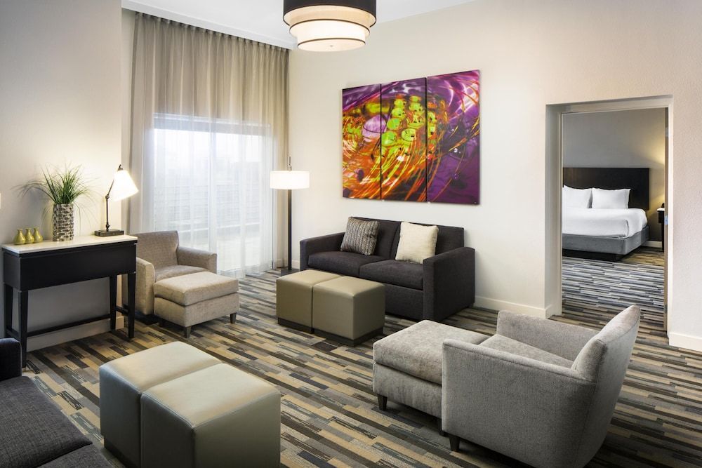 Hyatt House Charlotte Center City 2