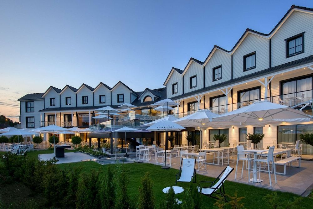 Best Western Plus Le Fairway Hotel & Spa Golf d'Arras 1