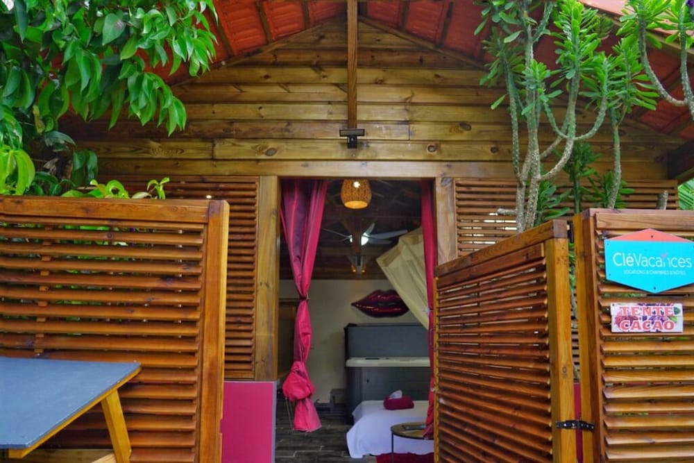 Redoute Paradise 2
