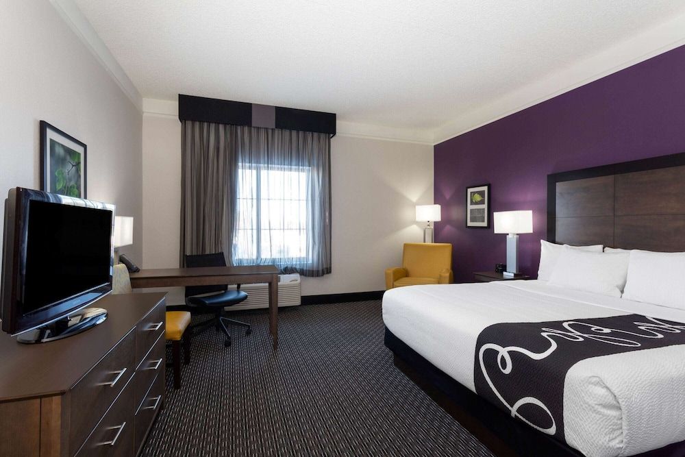 La Quinta by Wyndham Denver Boulder - Louisville 1