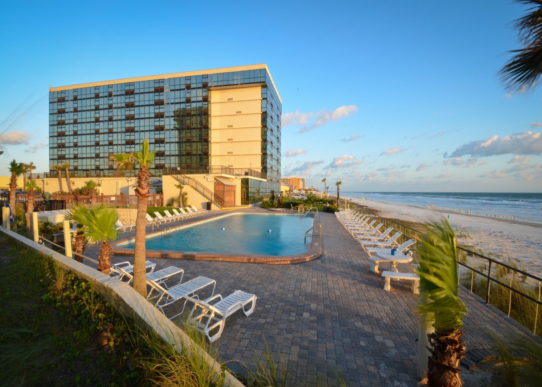 Oceanside Inn Hotel 2