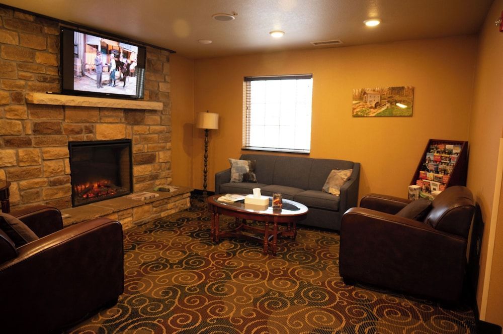 SureStay by Best Western Salem 2