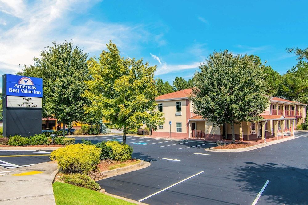 Americas Best Value Inn - Mableton 1