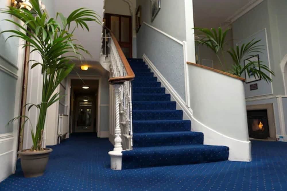 Royal Esplanade Hotel 2