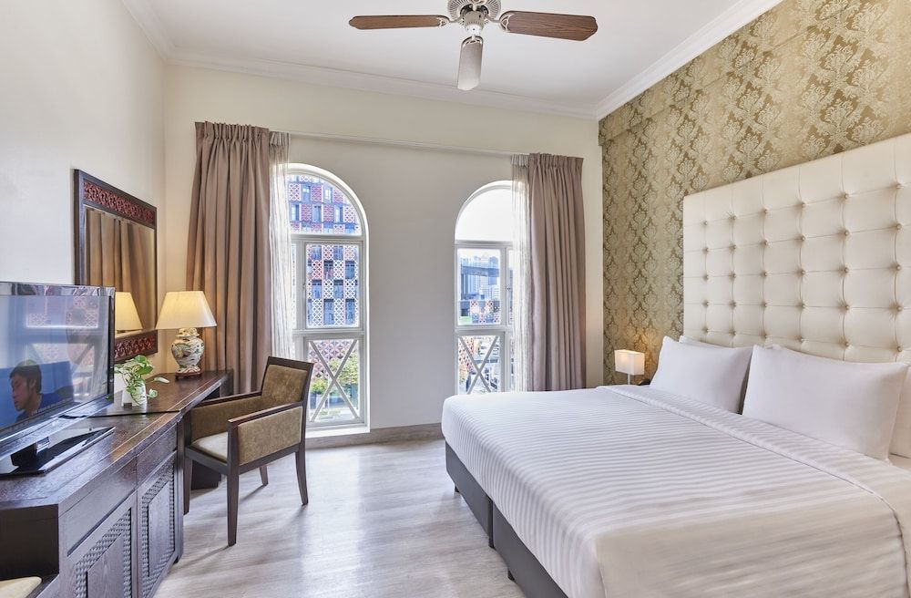 Village Hotel Albert Court by Far East Hospitality 1