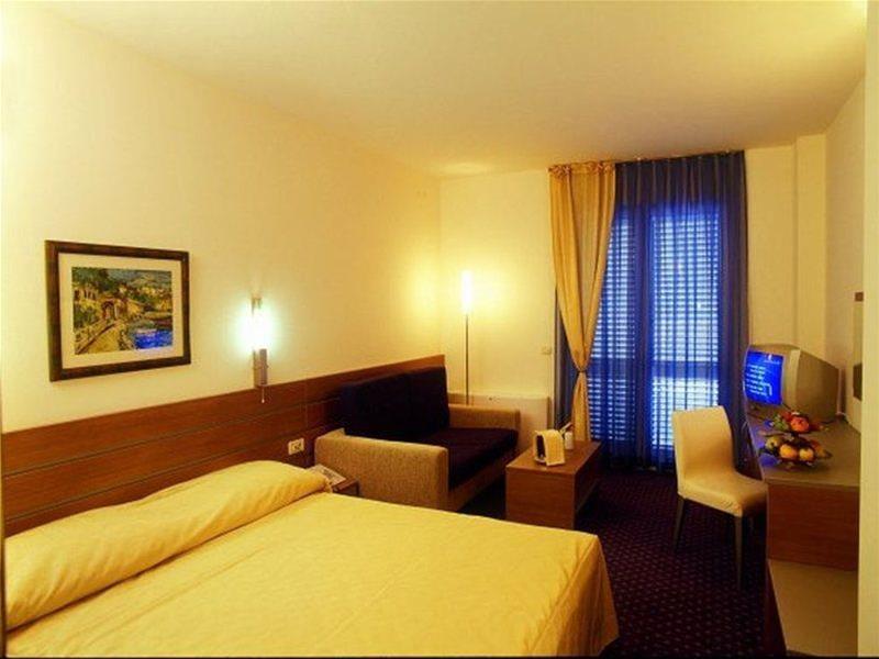 Hotel Pastura 2