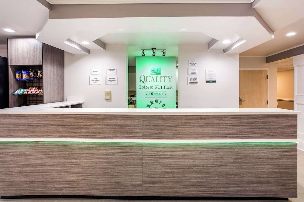 Quality Inn & Suites Myrtle Beach near Outlets 2