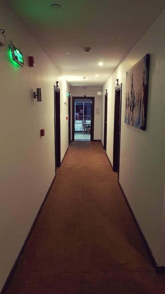 Waha Hotel 2