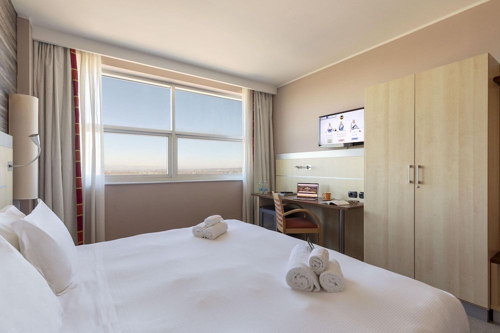 B&B Hotel Cherasco Langhe 1