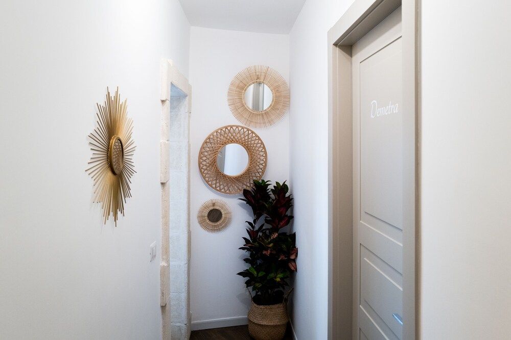 Dirium - exclusive rooms 1