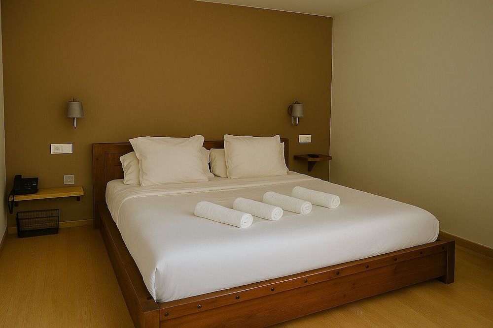 Hotel NIU a 50 m del Funicamp 2