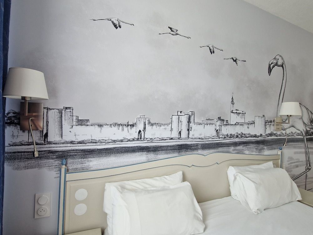 Logis Hotel Les Vignes Blanches 2