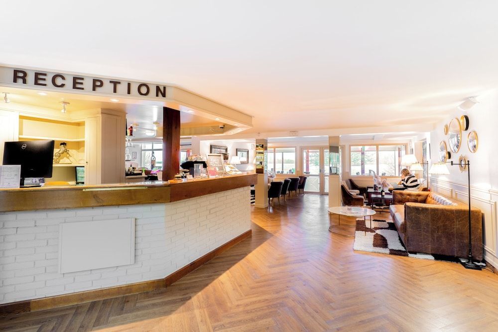 Eden Park Hotel Restaurant 2