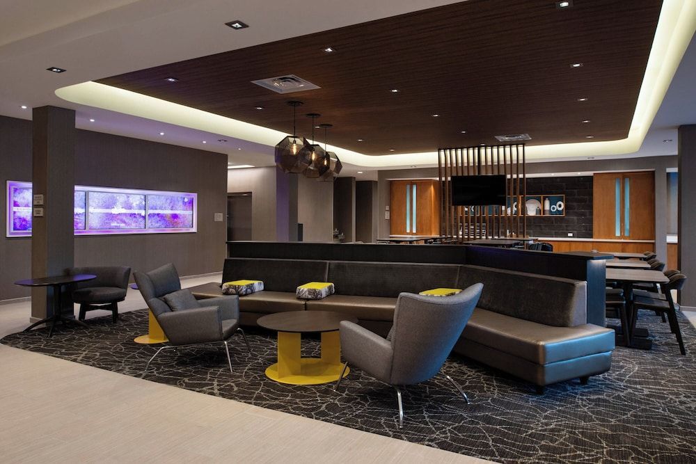 SpringHill Suites by Marriott Elizabethtown 1