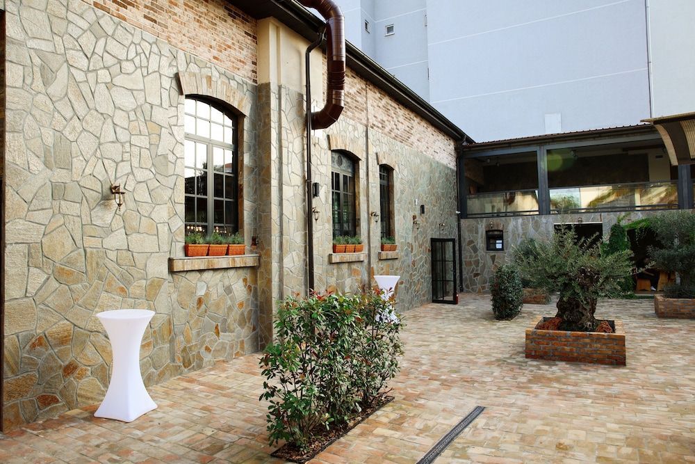 Hotel Livnica 1