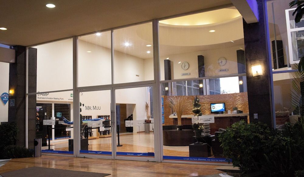 HOTEL AEROPUERTO MORELIA 2
