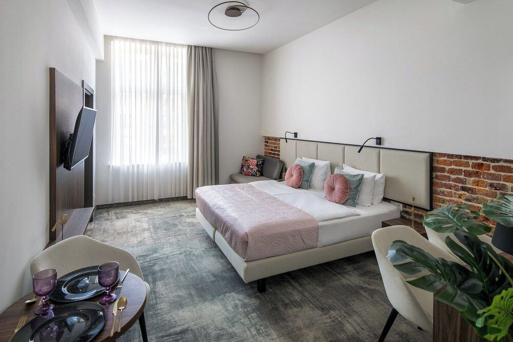 Dream Suites 2