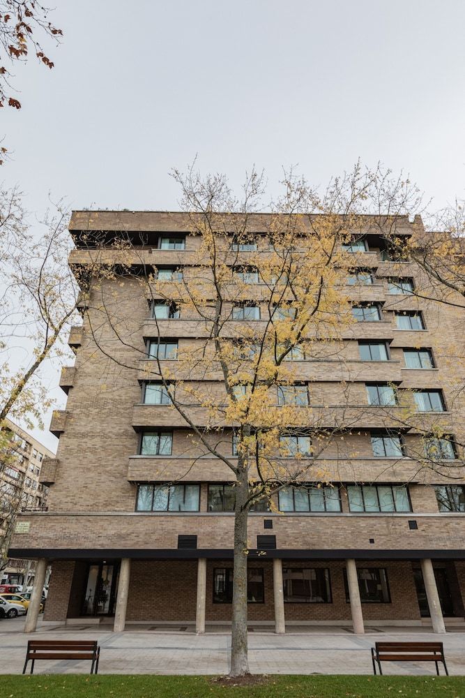 Micampus Pamplona Student Residence 1