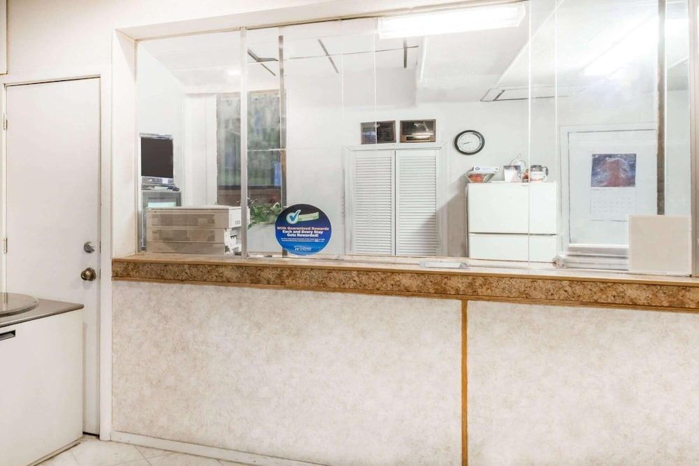 Atlantic Motor Inn 2