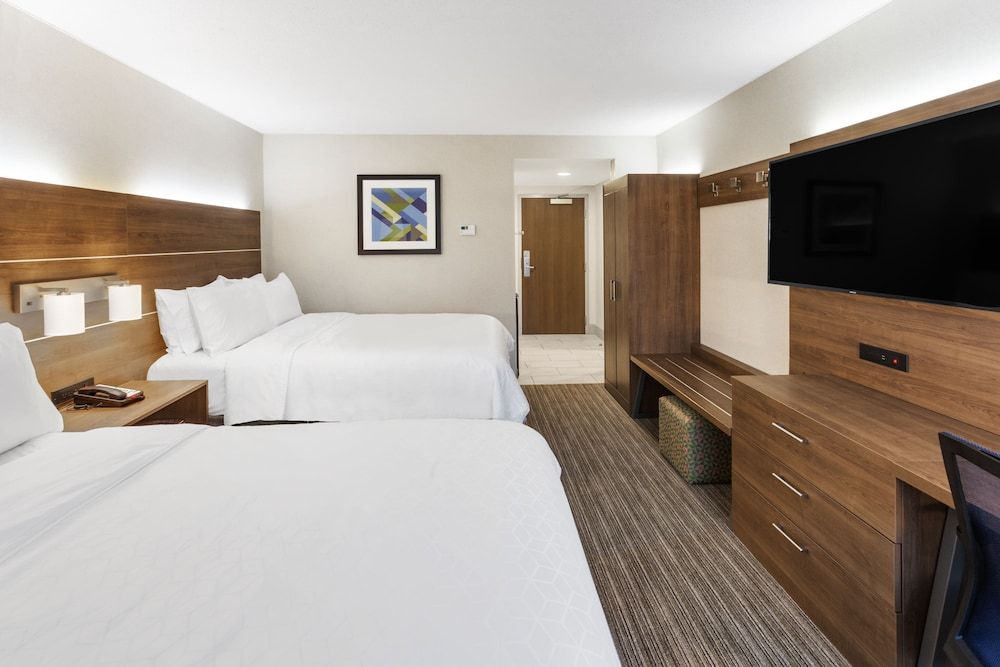 Holiday Inn Express & Suites PROVIDENCE-WOONSOCKET by IHG 2
