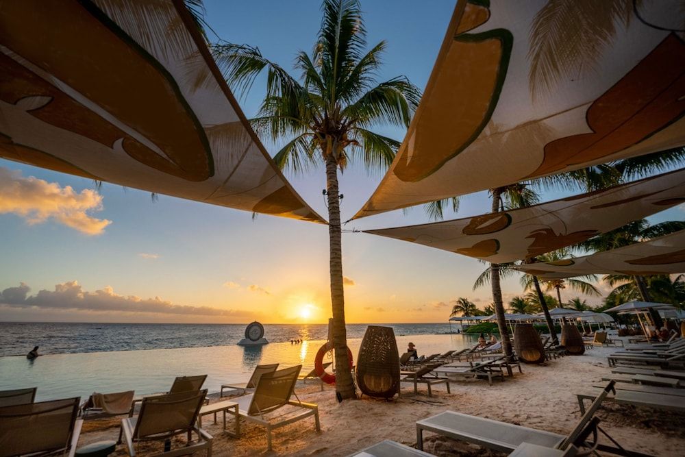 Papagayo Beach Hotel 1