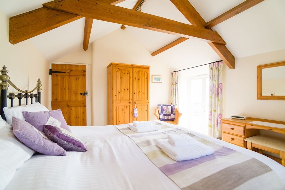 Degembris Cottages 2