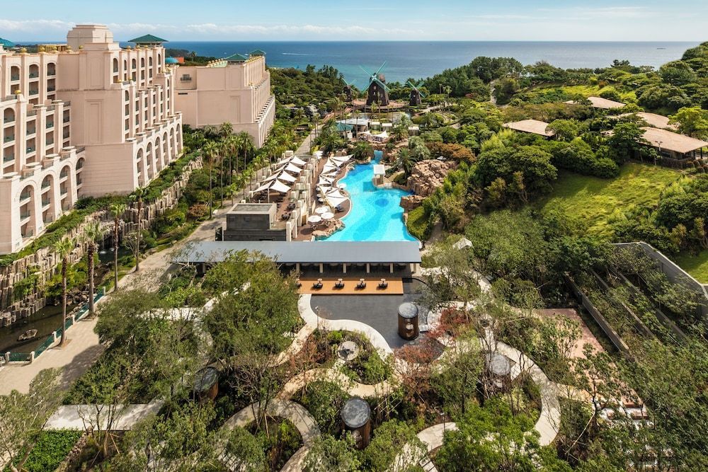 Lotte Hotel Jeju 1