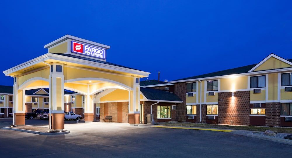 Fargo Inn and Suites 1