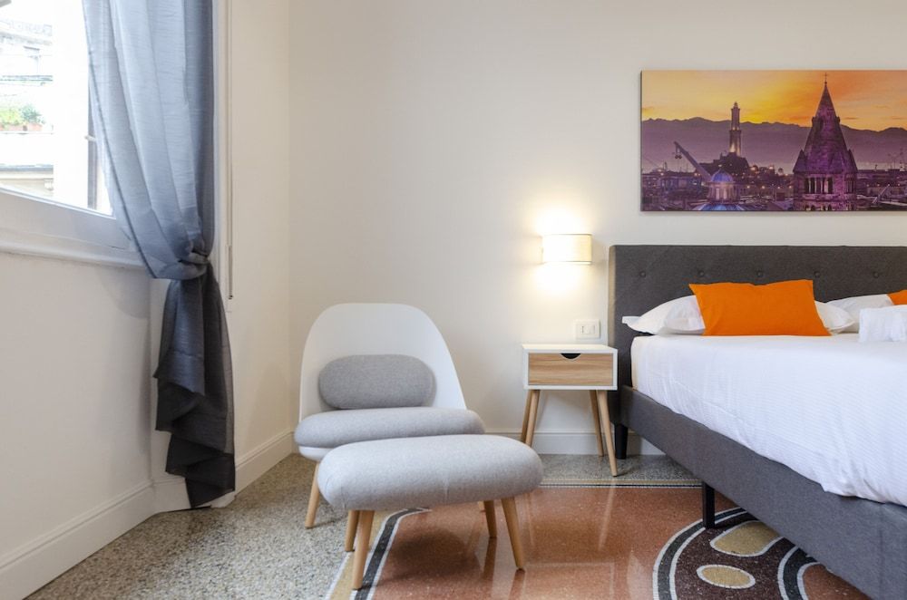 JOIVY Elegant 1-bedroom flat near Spianata Castelletto 2