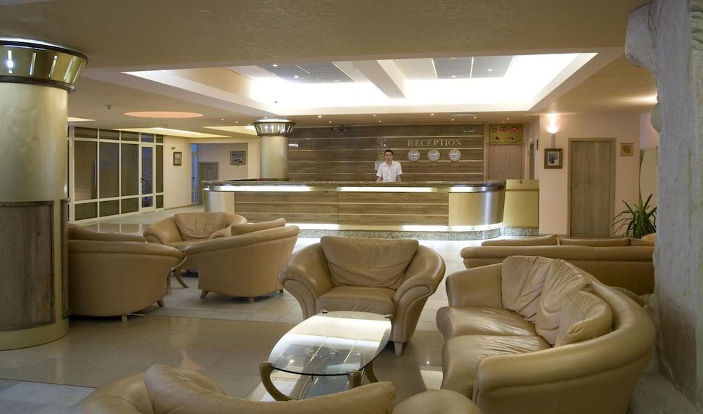 Hotel Sandy Beach 1