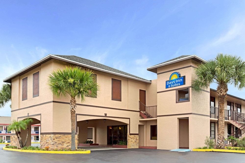 Days Inn by Wyndham Kissimmee West 1